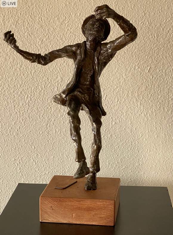 Simchat Torah Celebration sculpture in bronze by Bobbie Reiff Blinder Port Townsend Washington and Newport Beach California